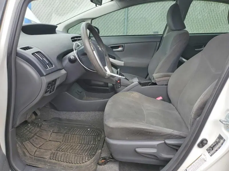 2010 TOYOTA PRIUS I  