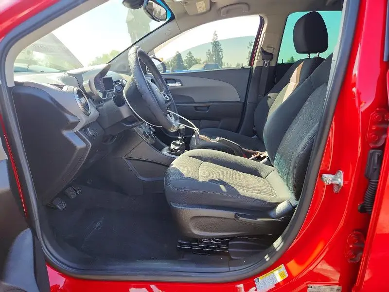 2013 CHEVROLET SONIC LT  