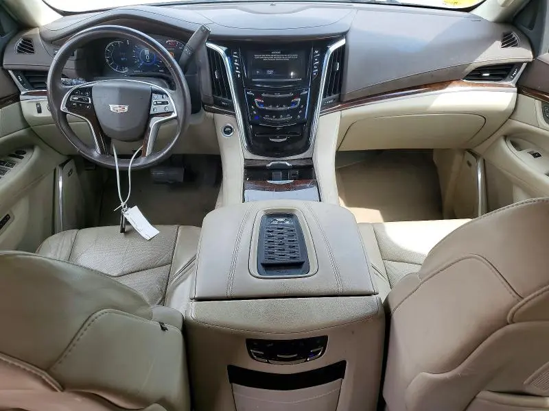 2017 CADILLAC ESCALADE LUXURY  
