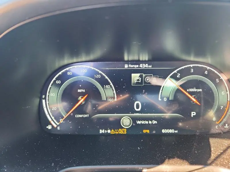 2019 KIA K900 LUXURY  
