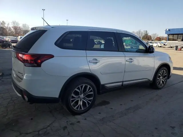 2016 MITSUBISHI OUTLANDER SE  