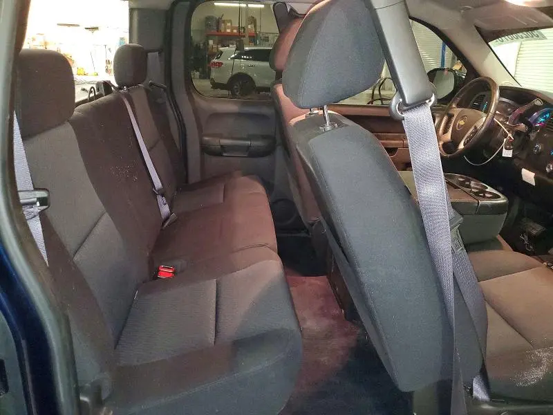2011 CHEVROLET SILVERADO K1500 LT  