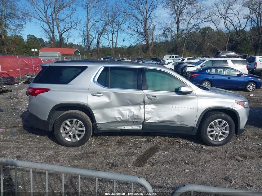 2021 CHEVROLET TRAVERSE FWD LT CLOTH