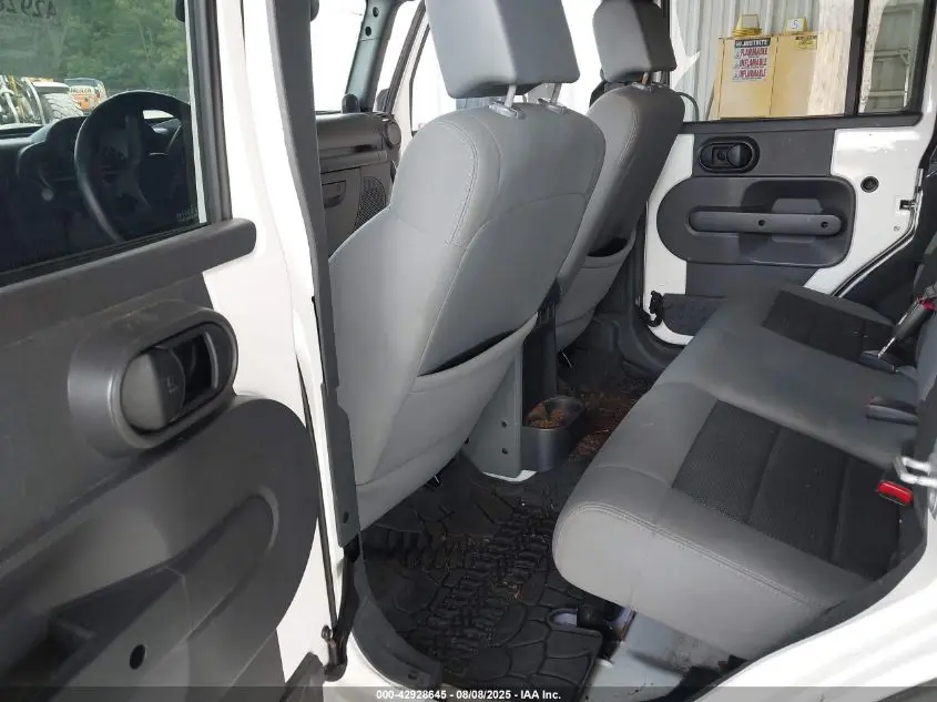 2010 JEEP WRANGLER UNLIMITED SPORT