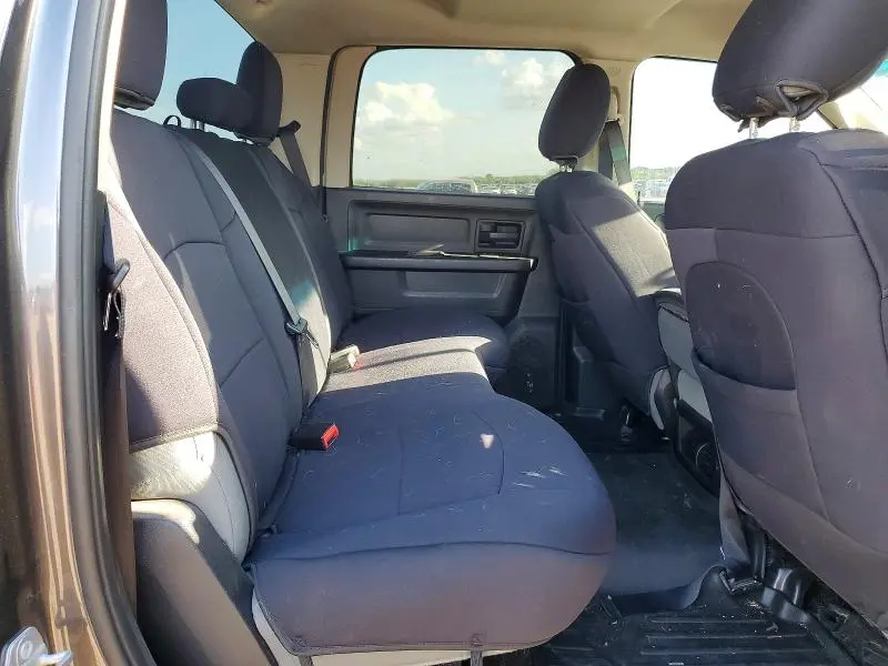2015 RAM 2500 ST  
