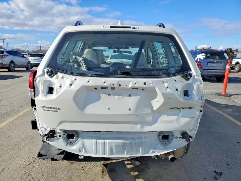 2022 SUBARU FORESTER   