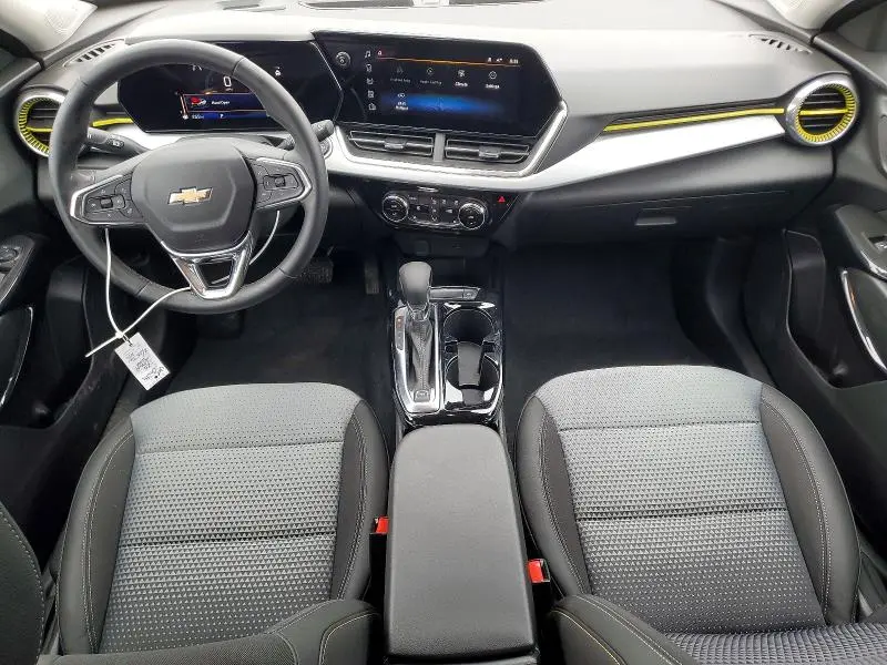 2025 CHEVROLET TRAX 1LT  