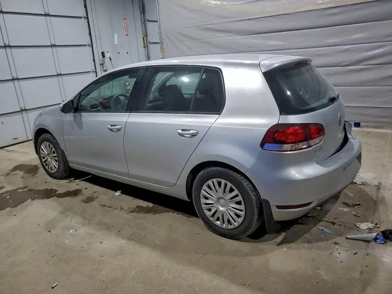 2011 VOLKSWAGEN GOLF   