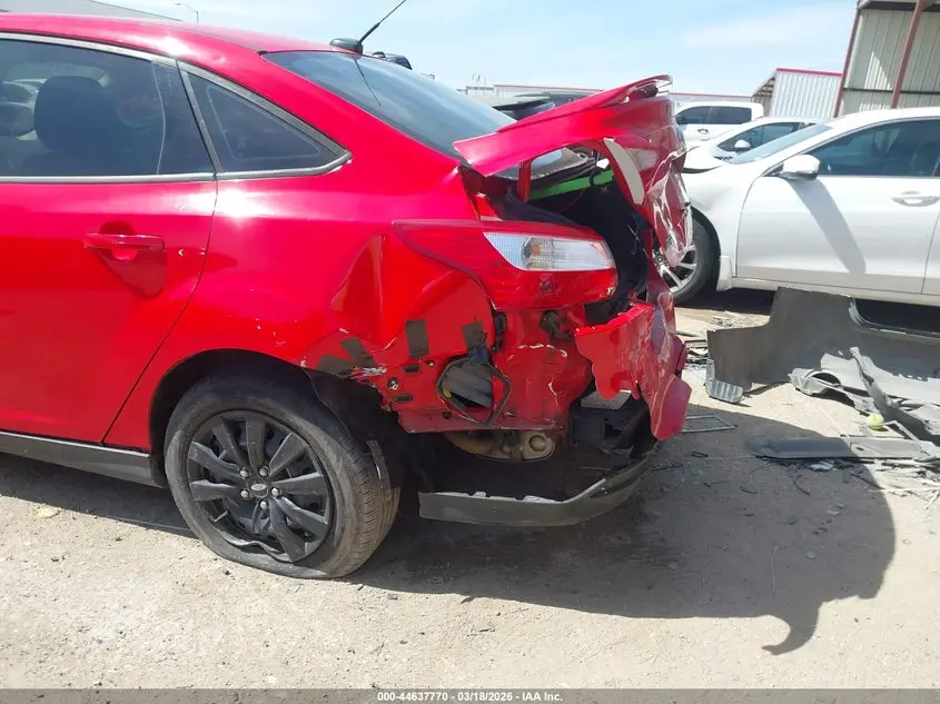 2013 FORD FOCUS SE