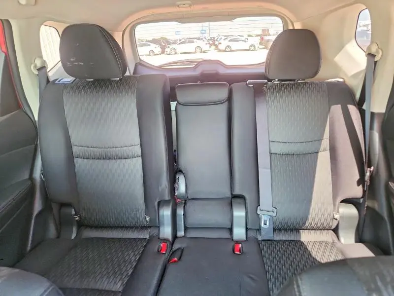 2017 NISSAN ROGUE SV  