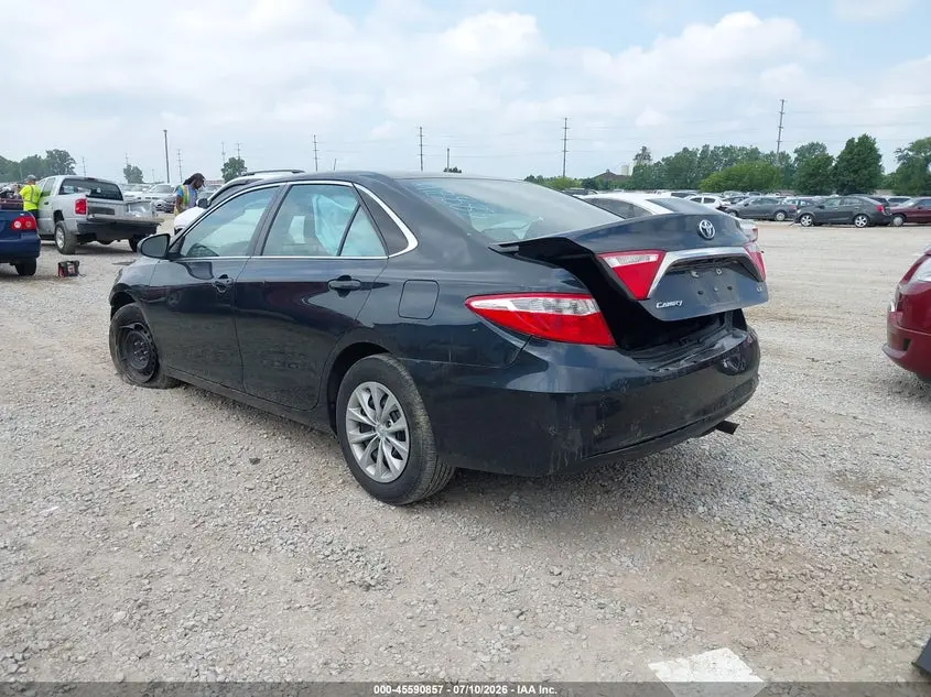 2017 TOYOTA CAMRY LE