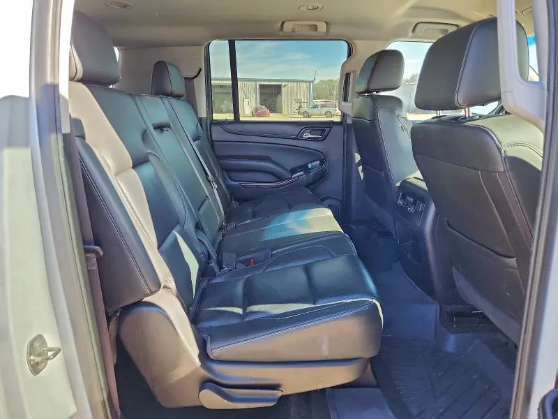 2017 GMC YUKON XL K1500 SLT  