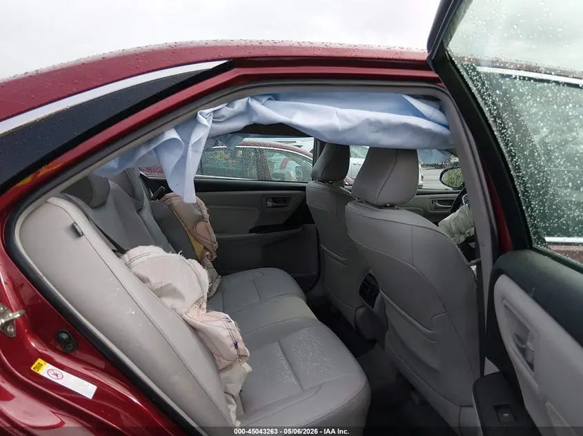 2017 TOYOTA CAMRY XLE
