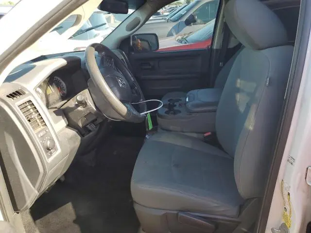 2016 RAM 1500 ST