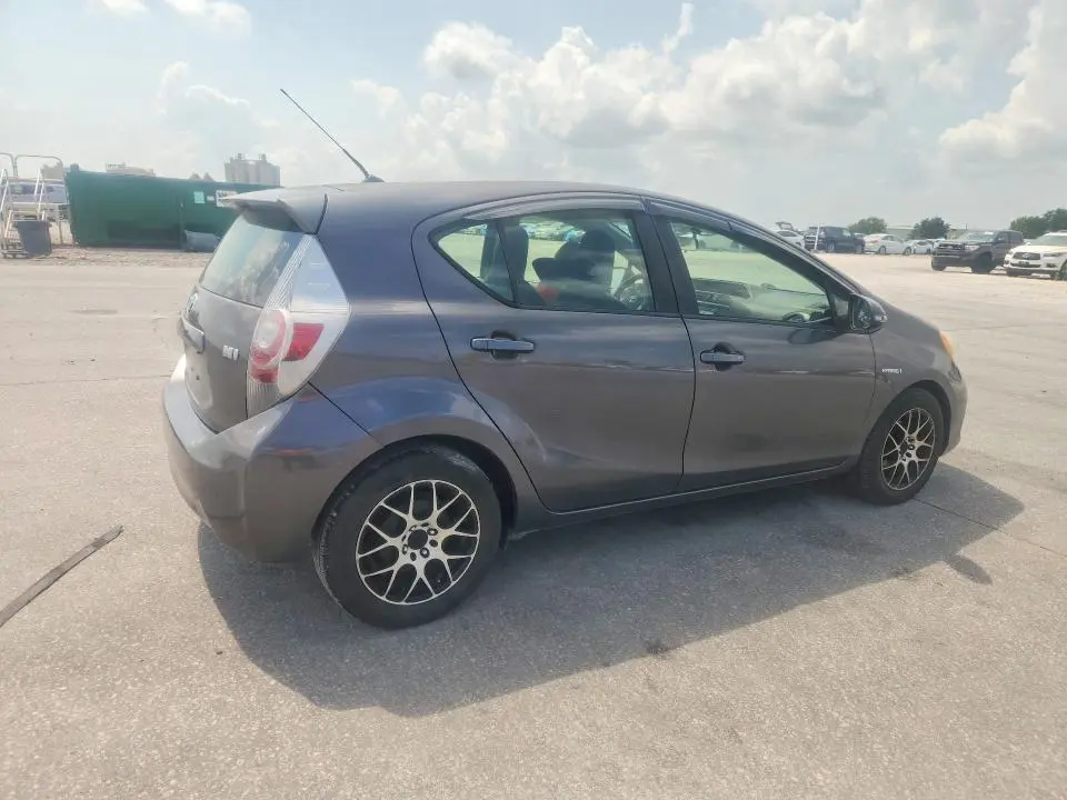 2012 TOYOTA PRIUS C ONE  