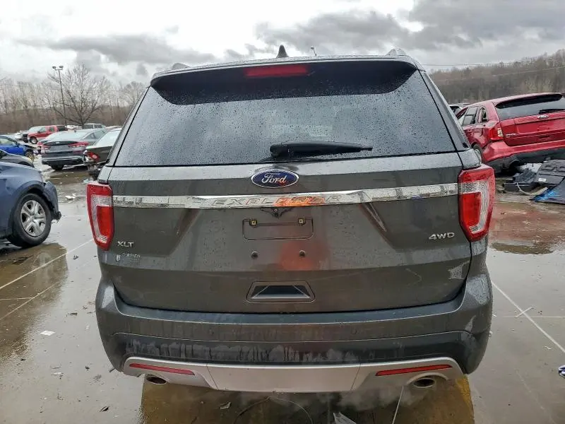 2017 FORD EXPLORER XLT  