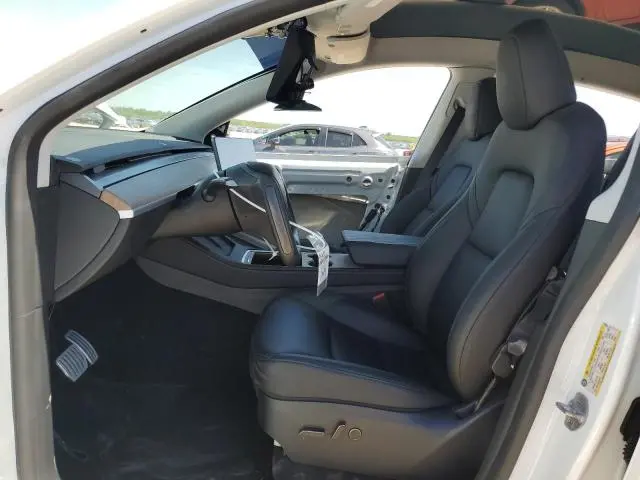 2024 TESLA MODEL Y 