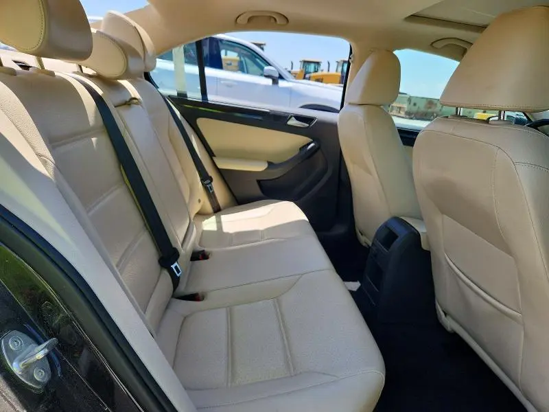 2017 VOLKSWAGEN JETTA SEL  