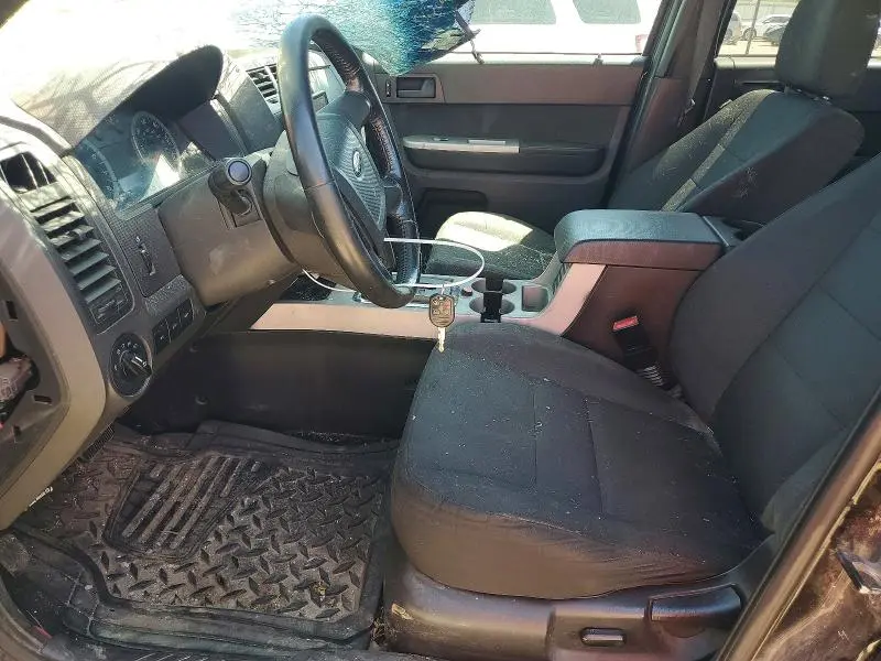 2012 FORD ESCAPE XLT  