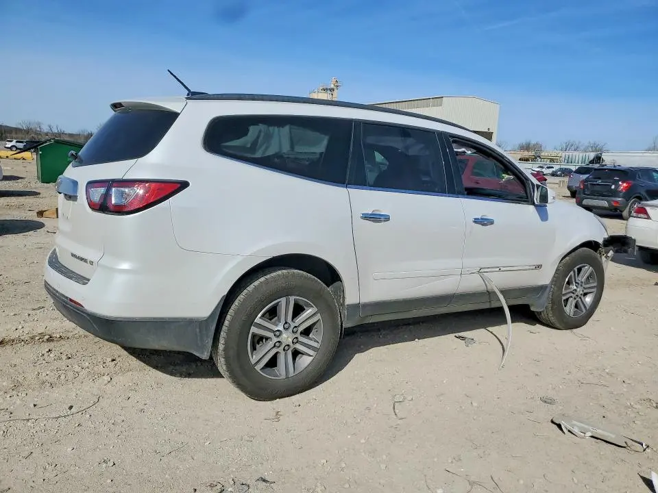 2016 CHEVROLET TRAVERSE LT  