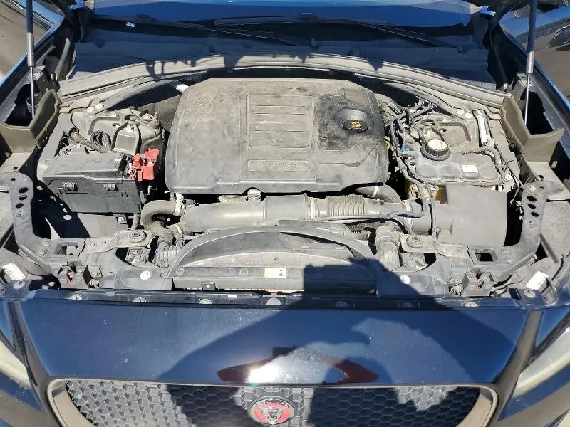 2019 JAGUAR F-PACE   