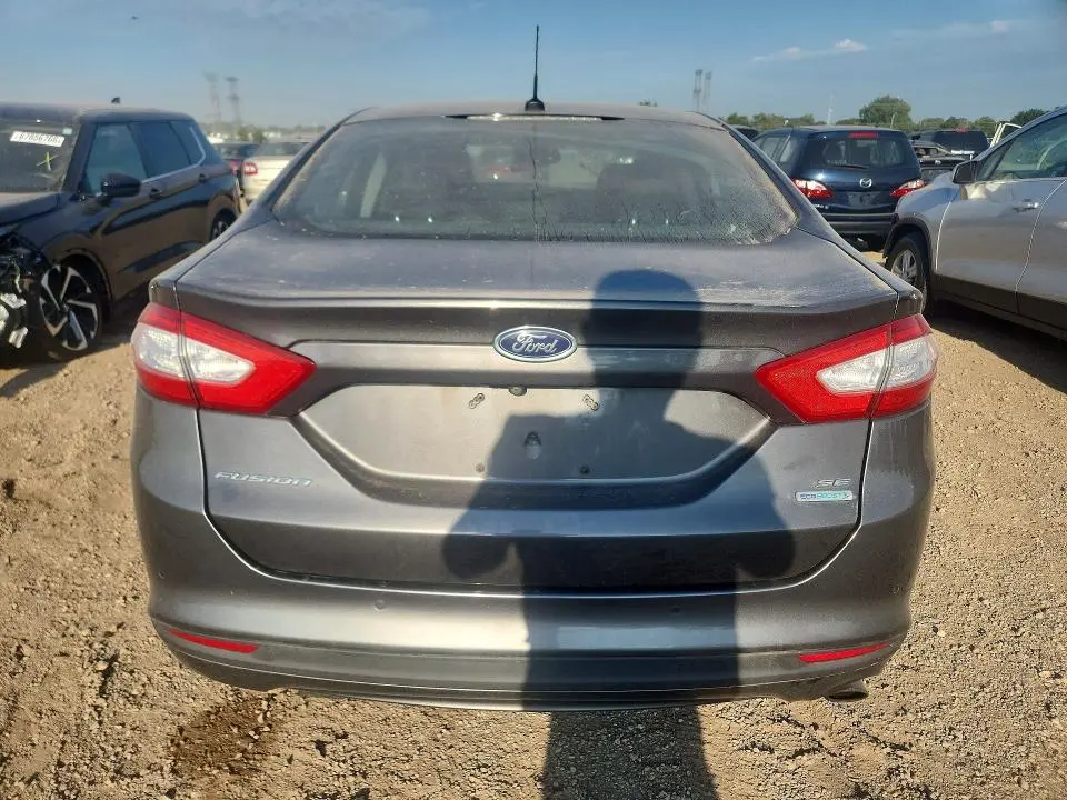 2016 FORD FUSION SE  