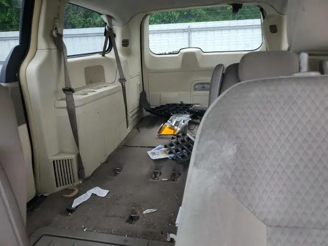 2010 CHRYSLER TOWN & COUNTRY TOURING  