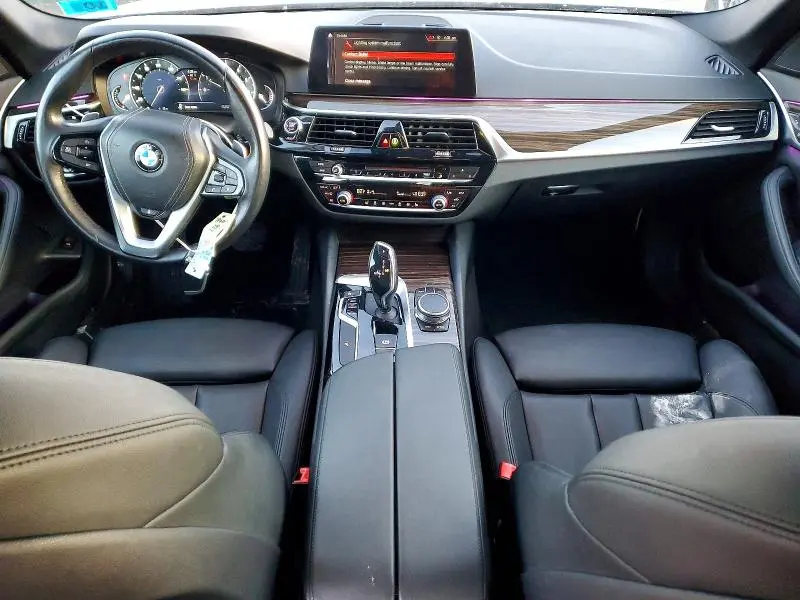 2019 BMW 530 XI  