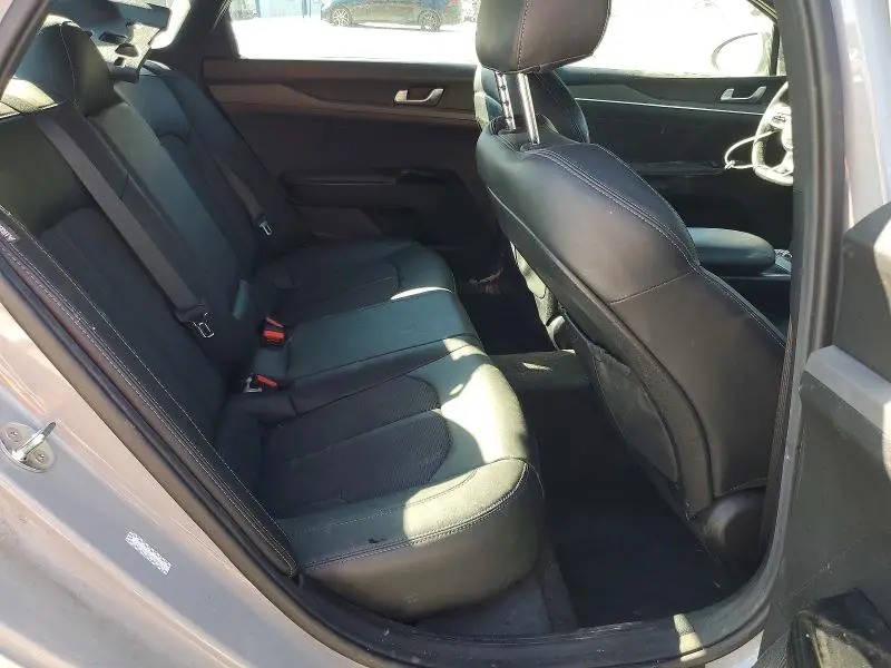 2022 KIA K5 GT LINE  