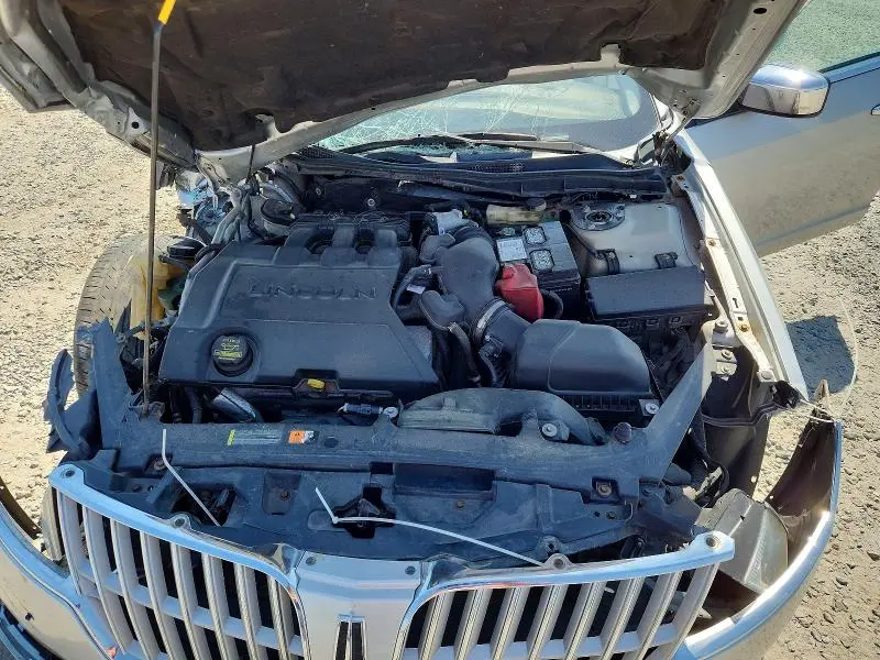 2010 LINCOLN MKZ   