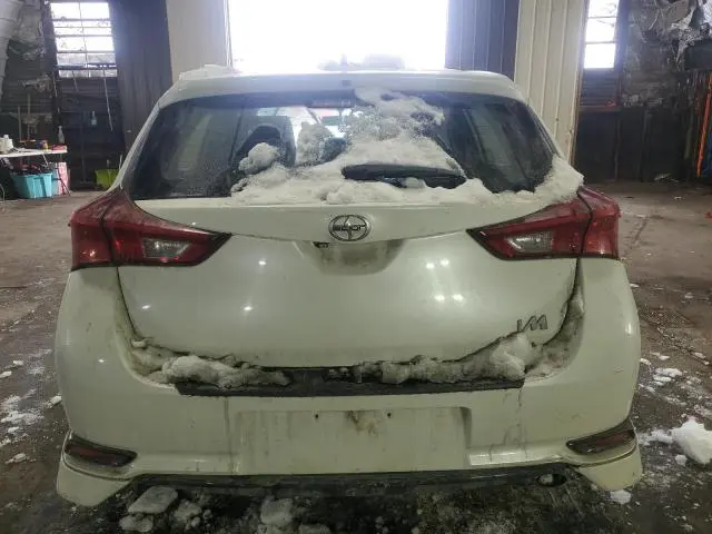 2016 TOYOTA SCION IM   