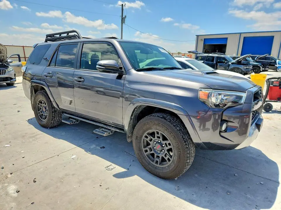 2019 TOYOTA 4RUNNER TRD OFF-ROAD PREMIUM  