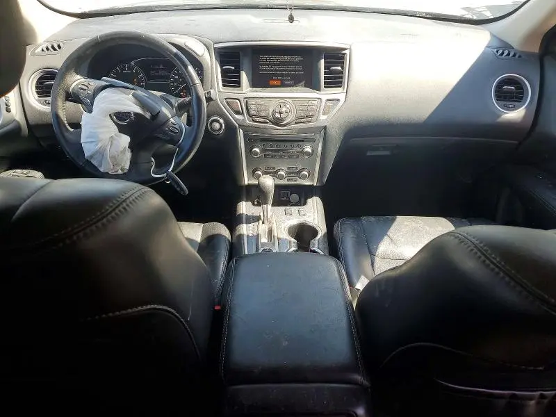 2020 NISSAN PATHFINDER SL  
