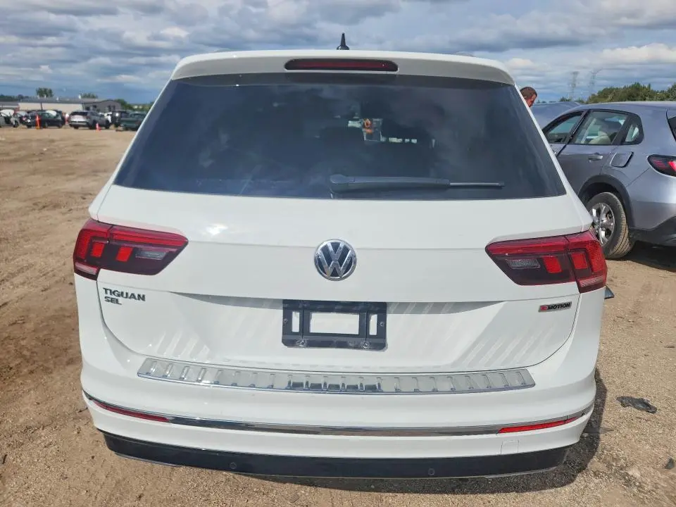 2021 VOLKSWAGEN TIGUAN SEL PREMIUM R-LINE  