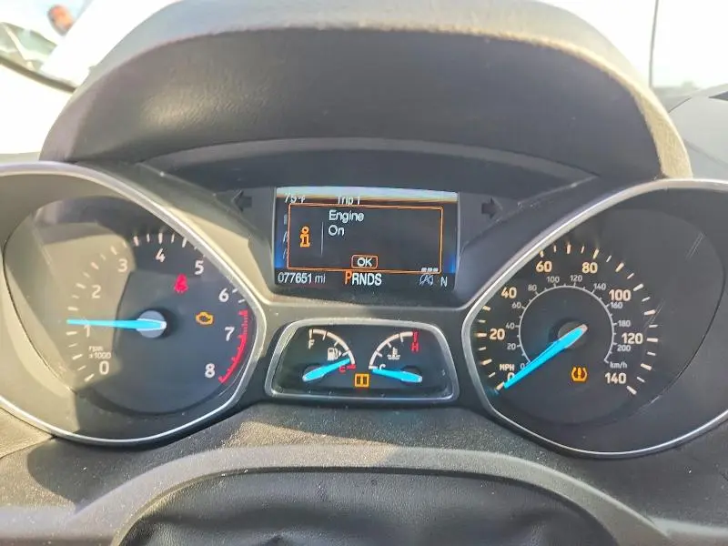 2017 FORD ESCAPE SE  
