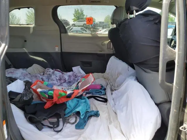 2021 TOYOTA SIENNA LIMITED  
