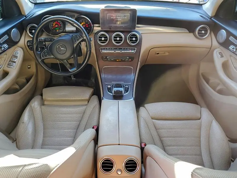 2019 MERCEDES-BENZ GLC 300  