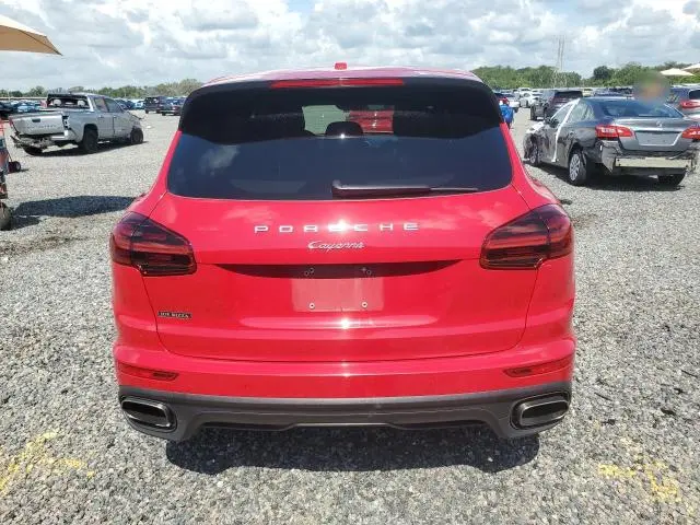 2016 PORSCHE CAYENNE   