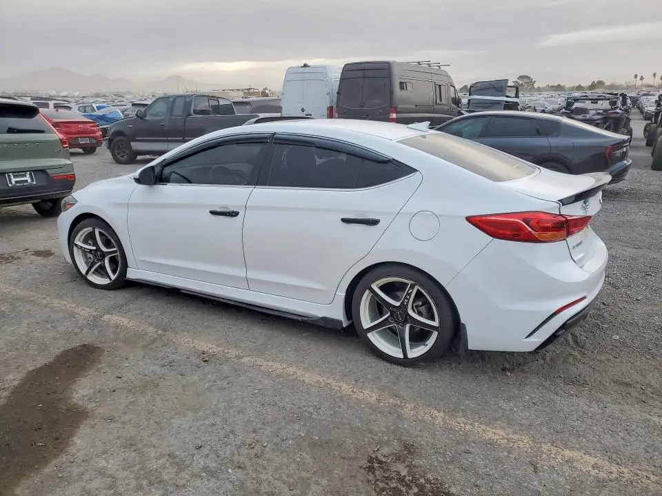 2018 HYUNDAI ELANTRA SPORT  