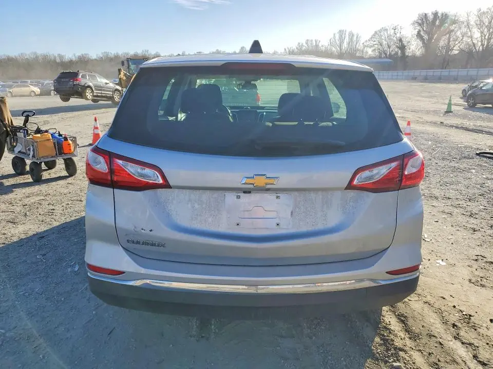 2018 CHEVROLET EQUINOX LS  