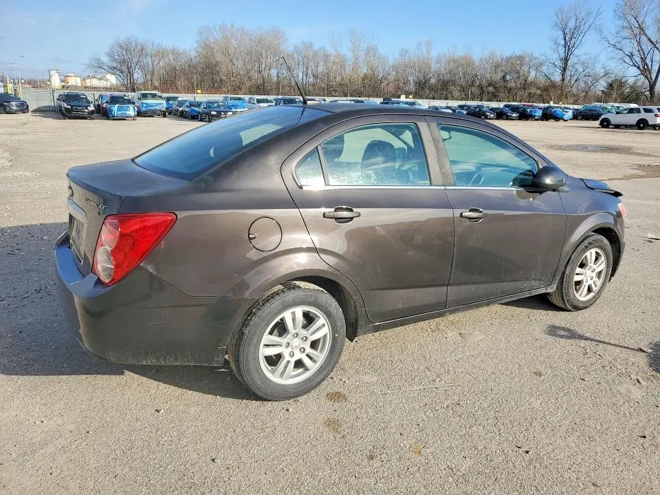 2013 CHEVROLET SONIC LT  