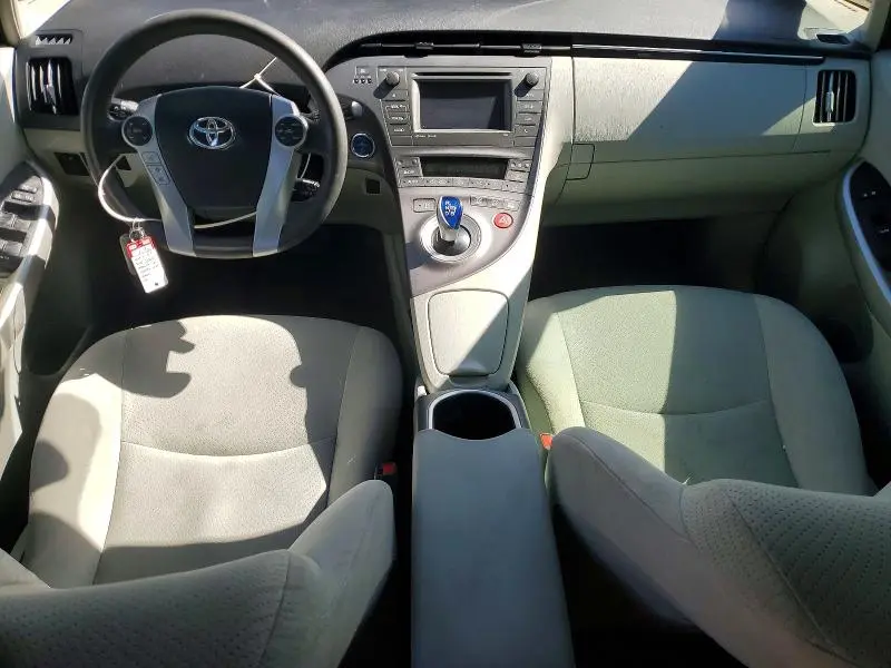 2014 TOYOTA PRIUS THREE  