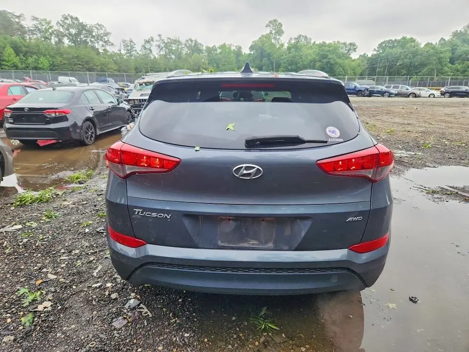 2018 HYUNDAI TUCSON SEL  