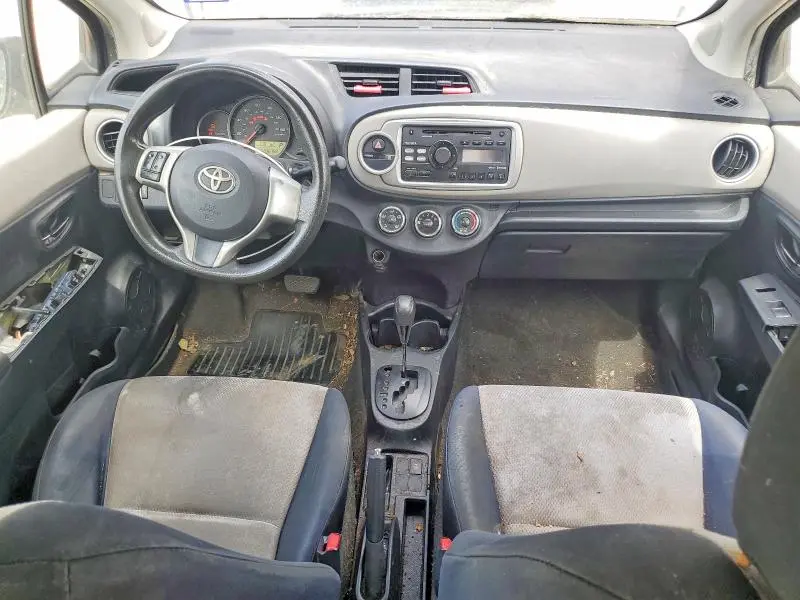 2012 TOYOTA YARIS 5-DOOR LE  