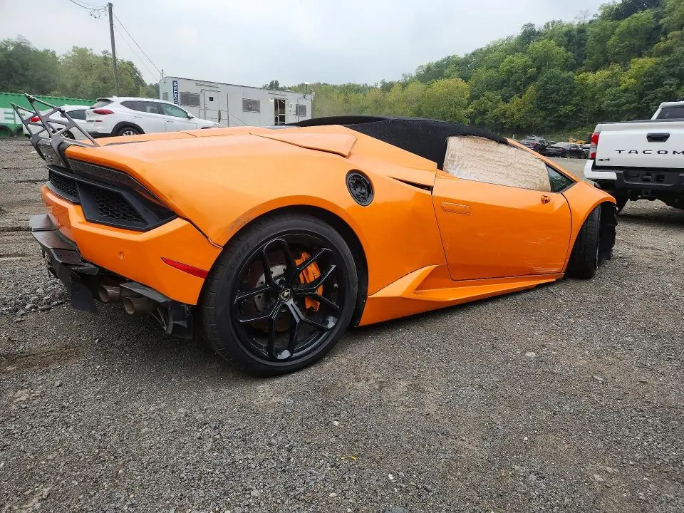 2017 LAMBORGHINI HURACAN   