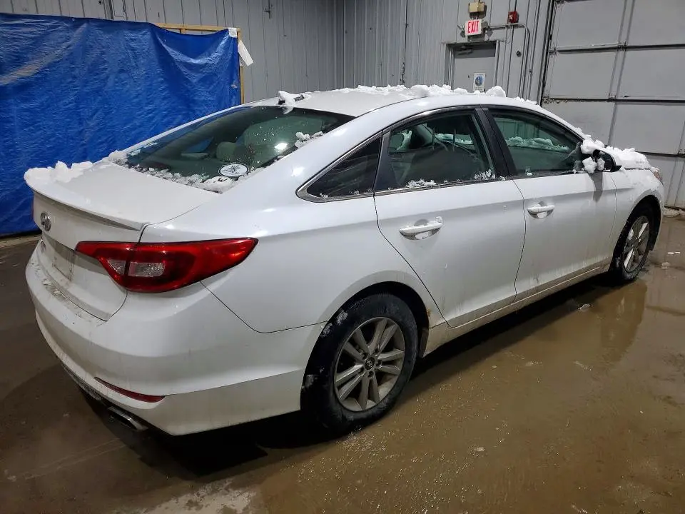 2015 HYUNDAI SONATA SE  
