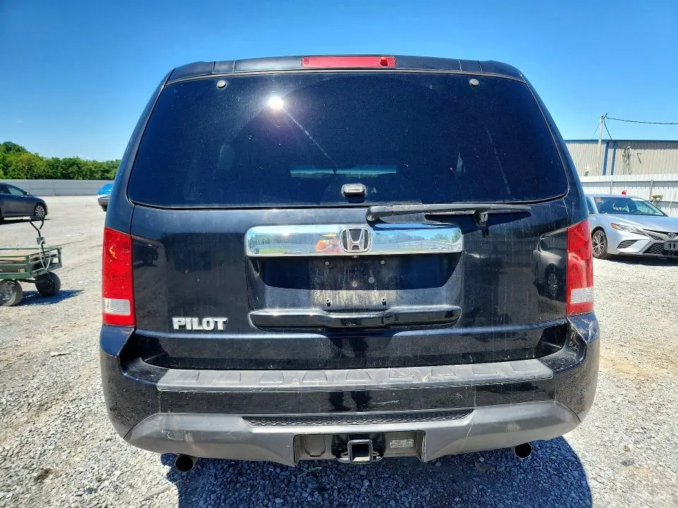 2015 HONDA PILOT LX  
