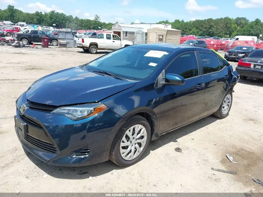 2018 TOYOTA COROLLA LE