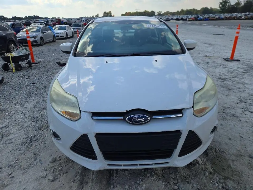 2012 FORD FOCUS SE  