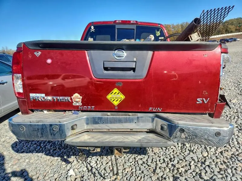 2015 NISSAN FRONTIER S  